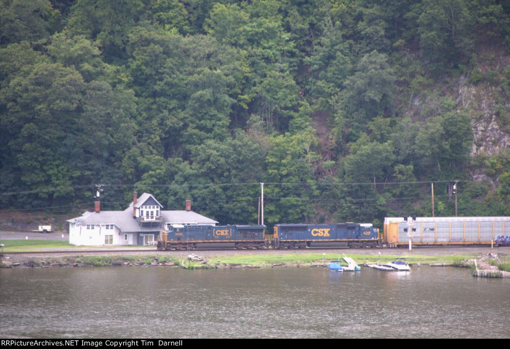 CSX 5459, 4749 on I168